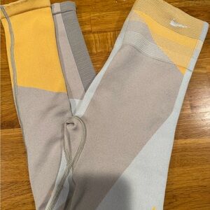 Nike Colorblock Leggings - Yellow and Gray